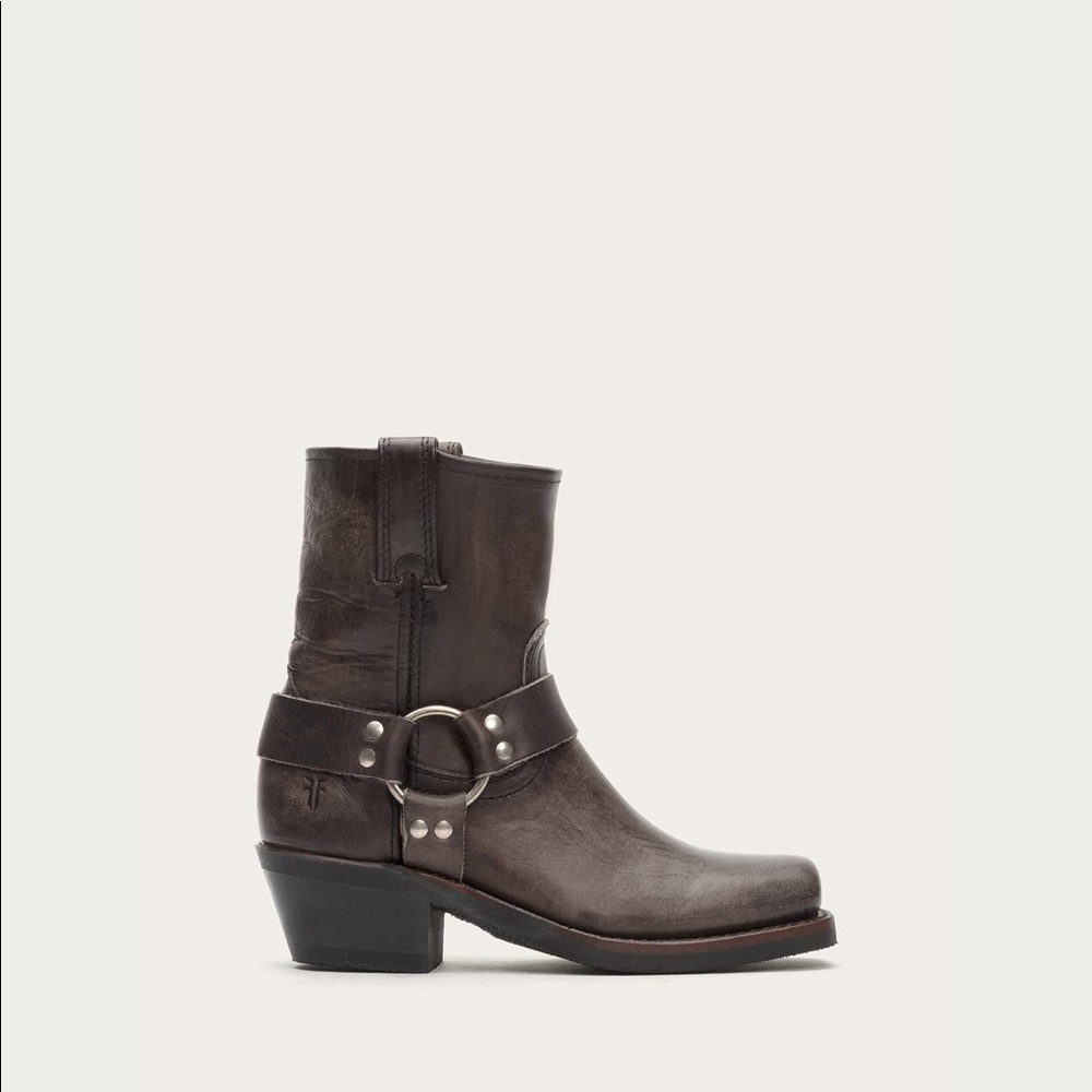 Harness 8R Frye Boots